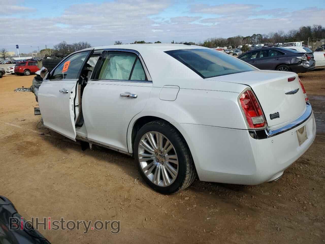 2012 CHRYSLER 300 - VIN: 2C3CCACG8CH188550 - Фото 2