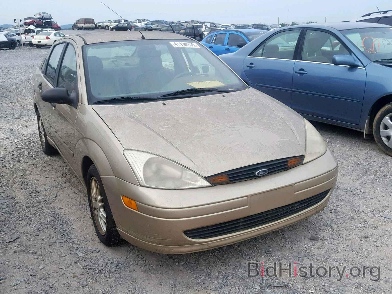 Photo 1FAHP3835YW123063 - FORD FOCUS 2000