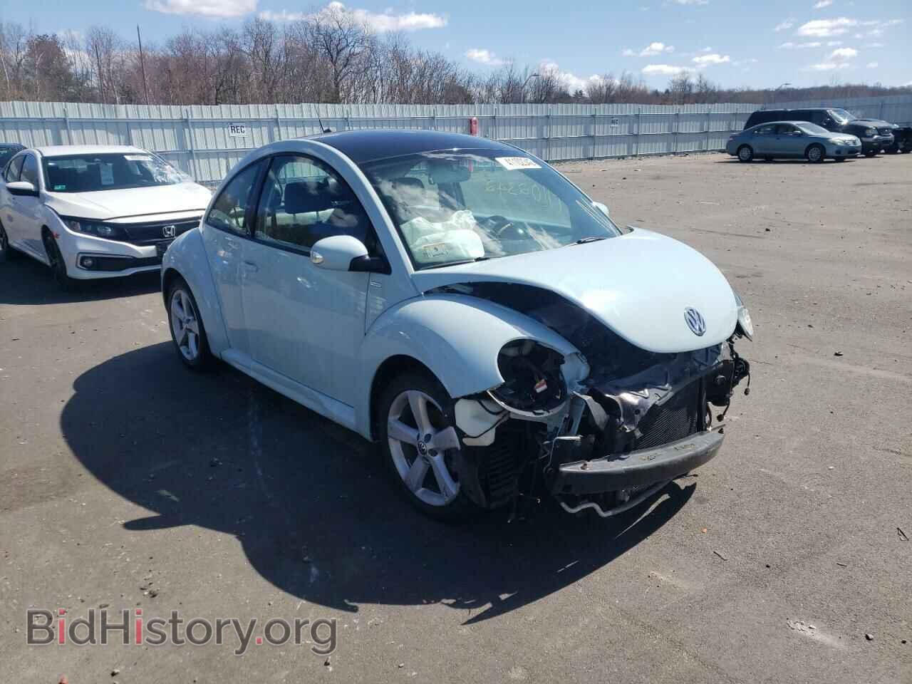 Фотография 3VWPG3AG1AM036556 - VOLKSWAGEN BEETLE 2010