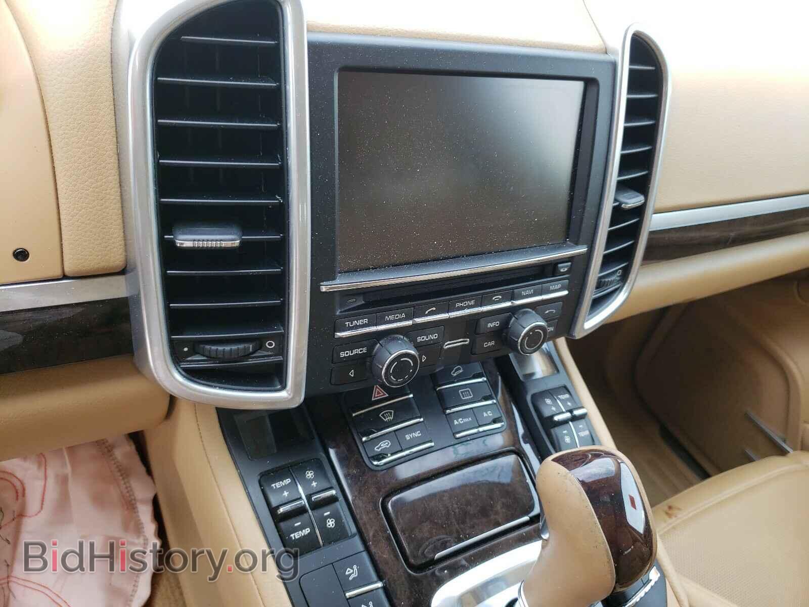2016 PORSCHE CAYENNE - VIN: WP1AA2A28GLA09193 - Фото 9