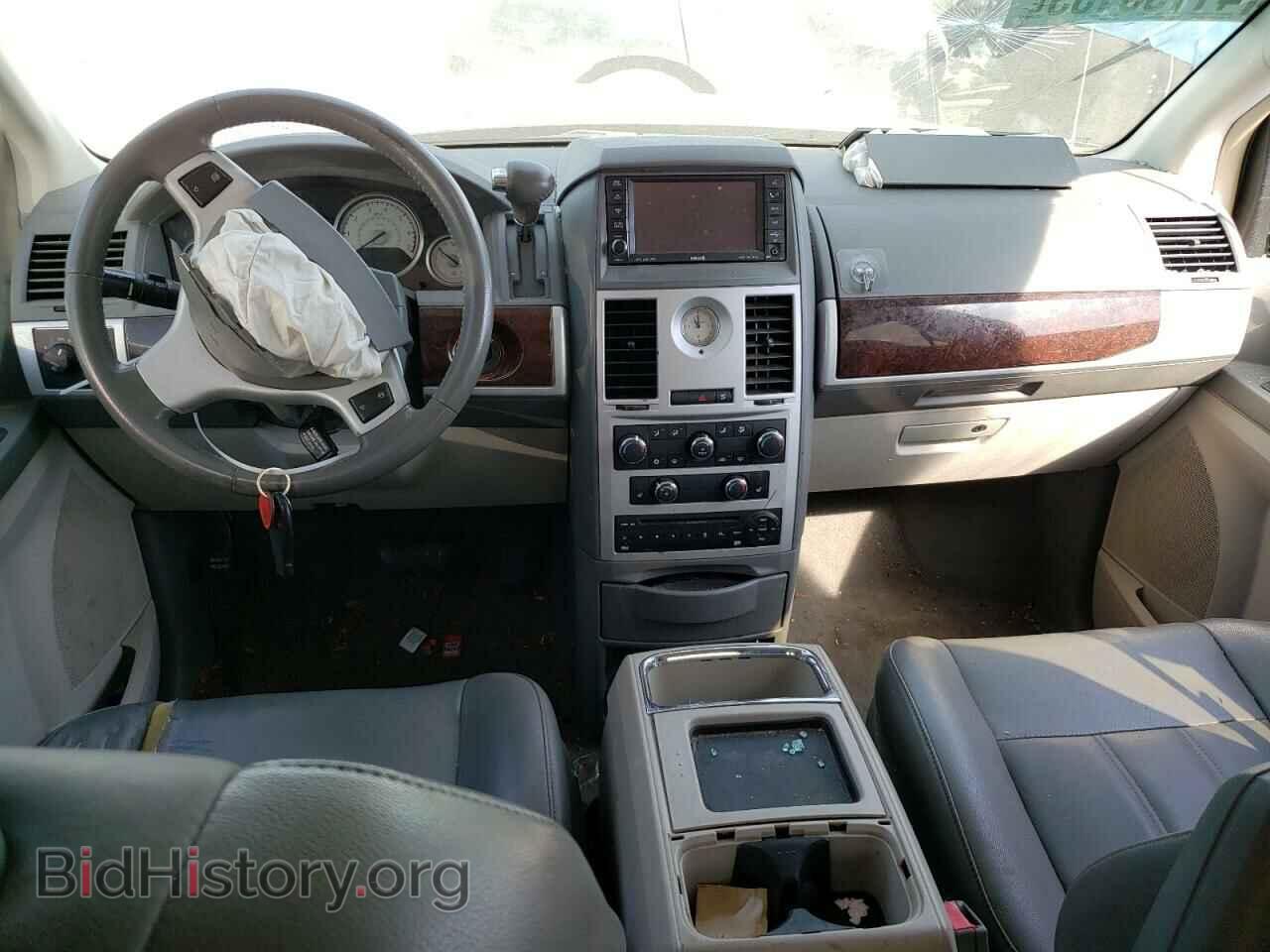 2010 CHRYSLER MINIVAN - VIN: 2A4RR5D10AR188632 - Фото 8
