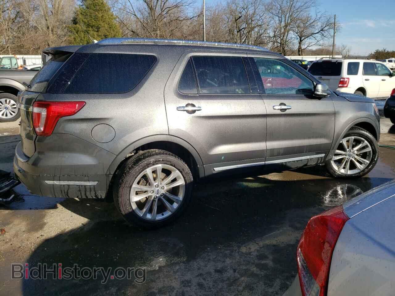 2018 FORD EXPLORER - VIN: 1FM5K8FH2JGC21700 - Фото 3