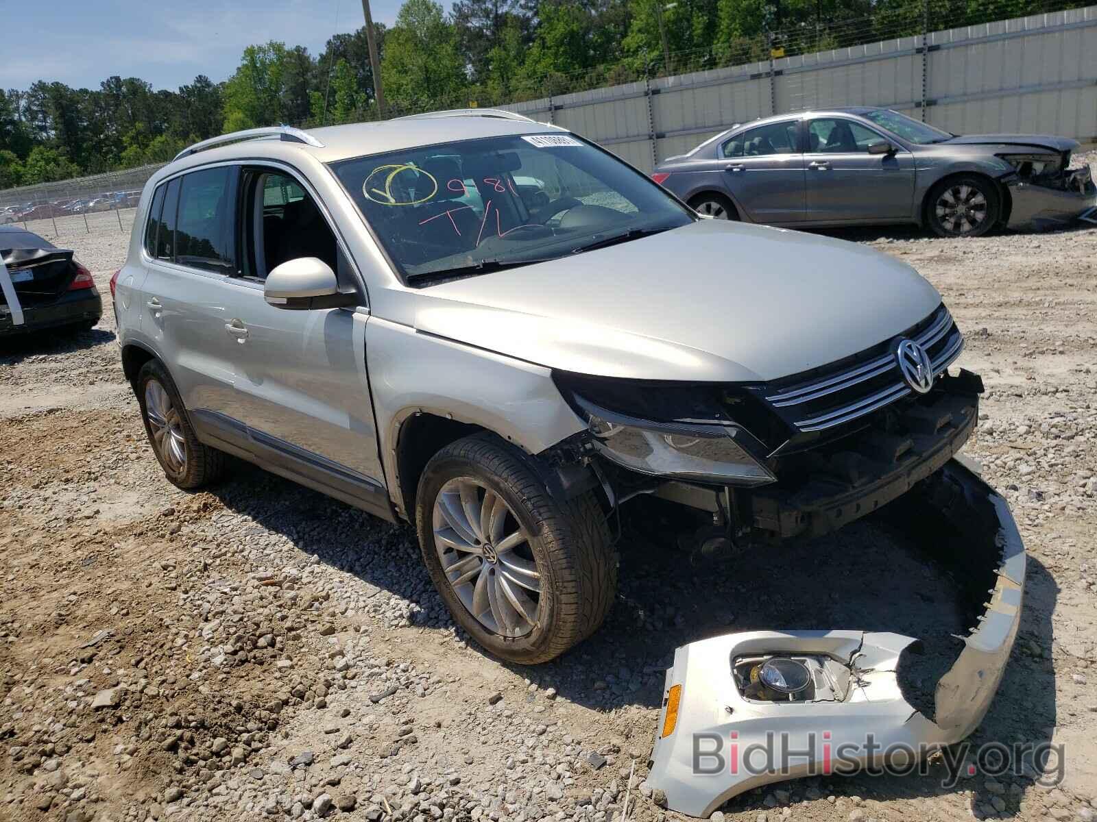 Photo WVGAV7AX3CW508809 - VOLKSWAGEN TIGUAN 2012