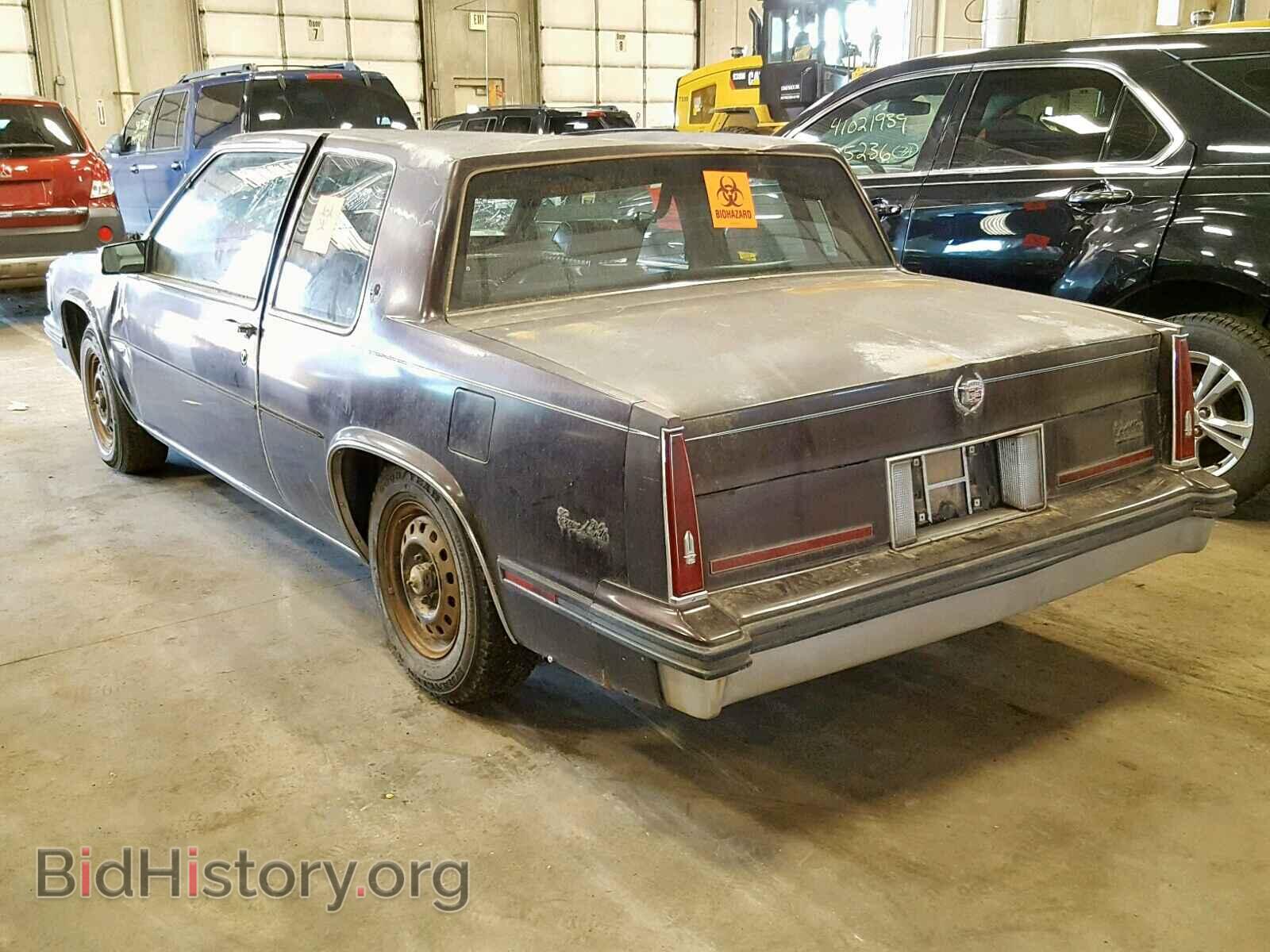1985 CADILLAC DEVILLE - VIN: 1G6CD4782F4216392 - Фото 3