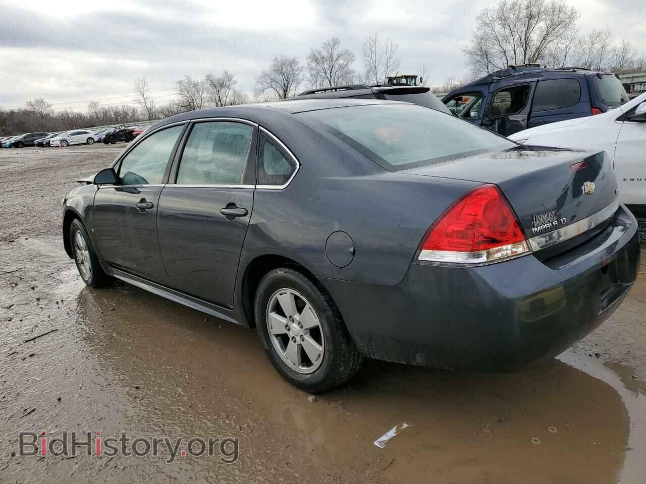 2010 CHEVROLET IMPALA - VIN: 2G1WB5EK8A1101264 - Фото 2