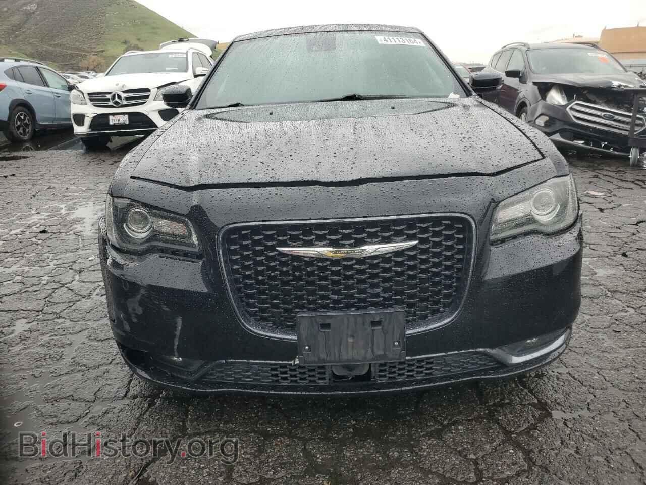2018 CHRYSLER 300 - VIN: 2C3CCAGG1JH268604 - Фото 5
