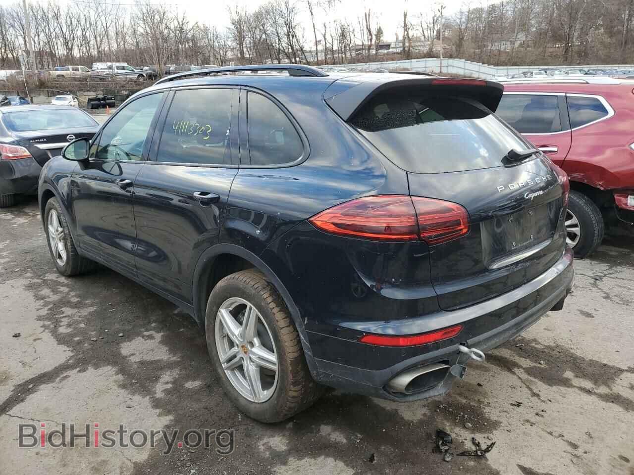 2017 PORSCHE CAYENNE - VIN: WP1AA2A20HKA89676 - Фото 2
