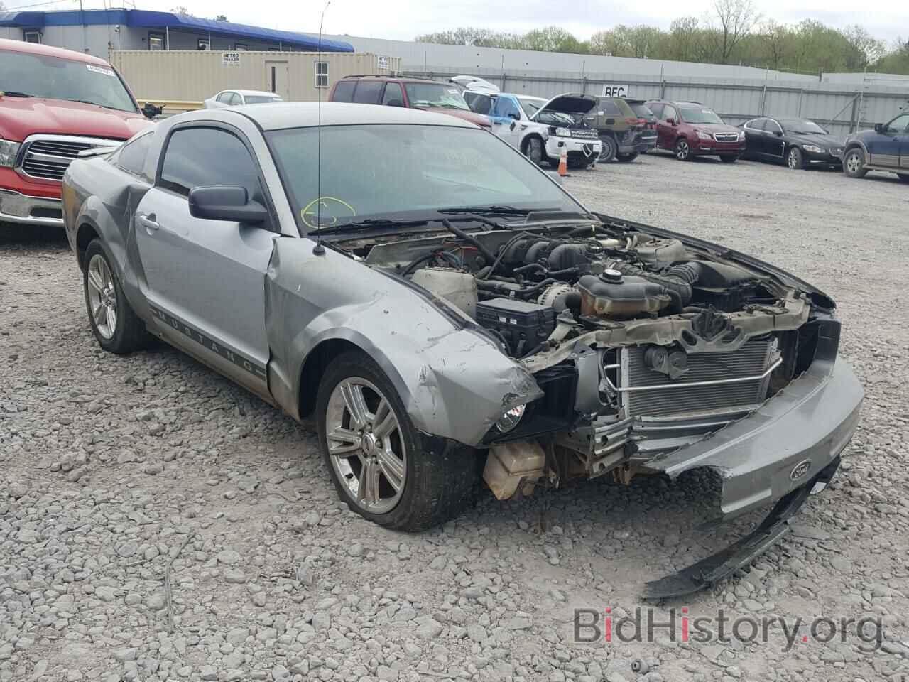 Photo 1ZVHT80N985109878 - FORD MUSTANG 2008