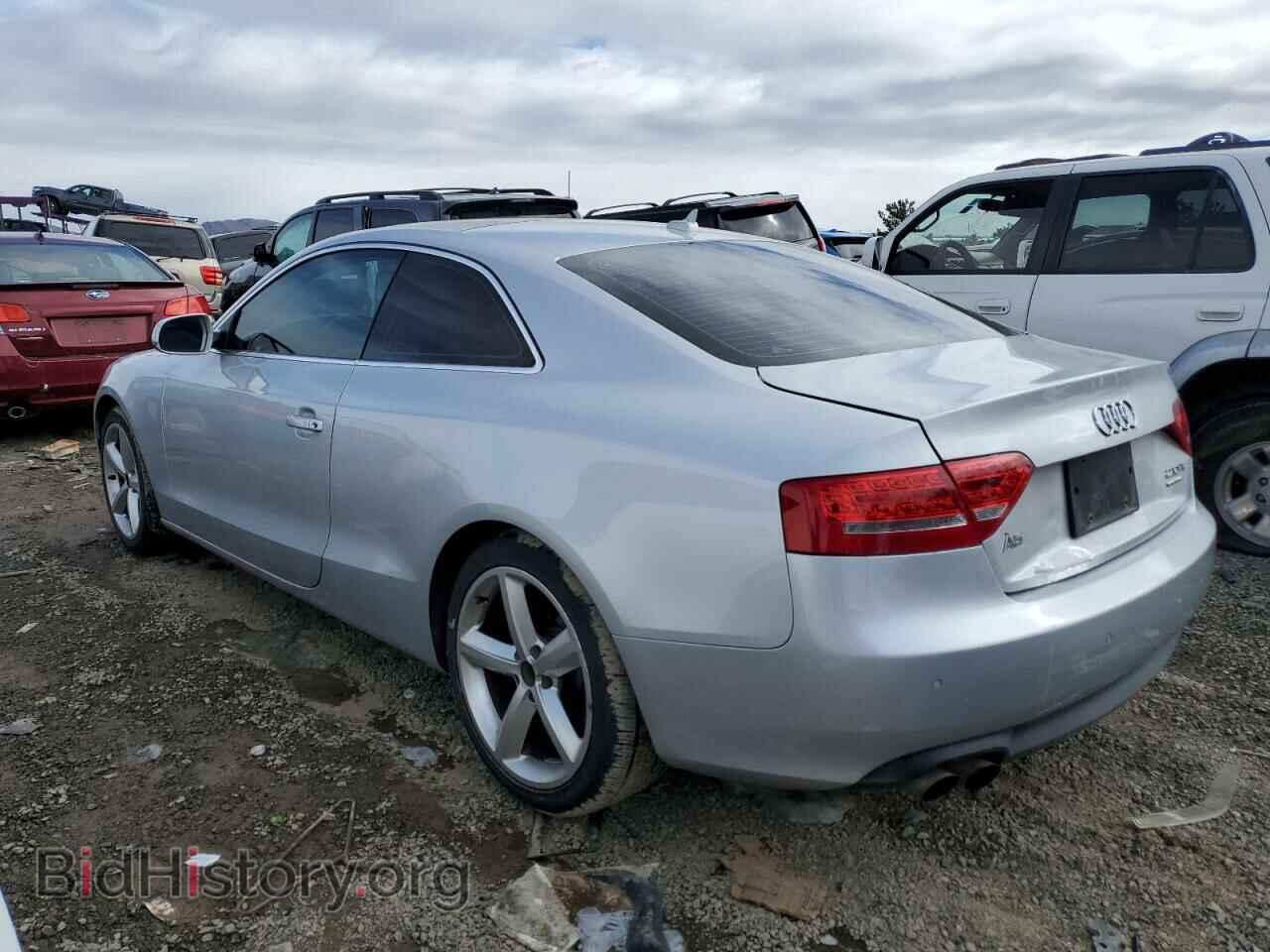 2010 AUDI A5 - VIN: WAULFAFR6AA054192 - Фото 2