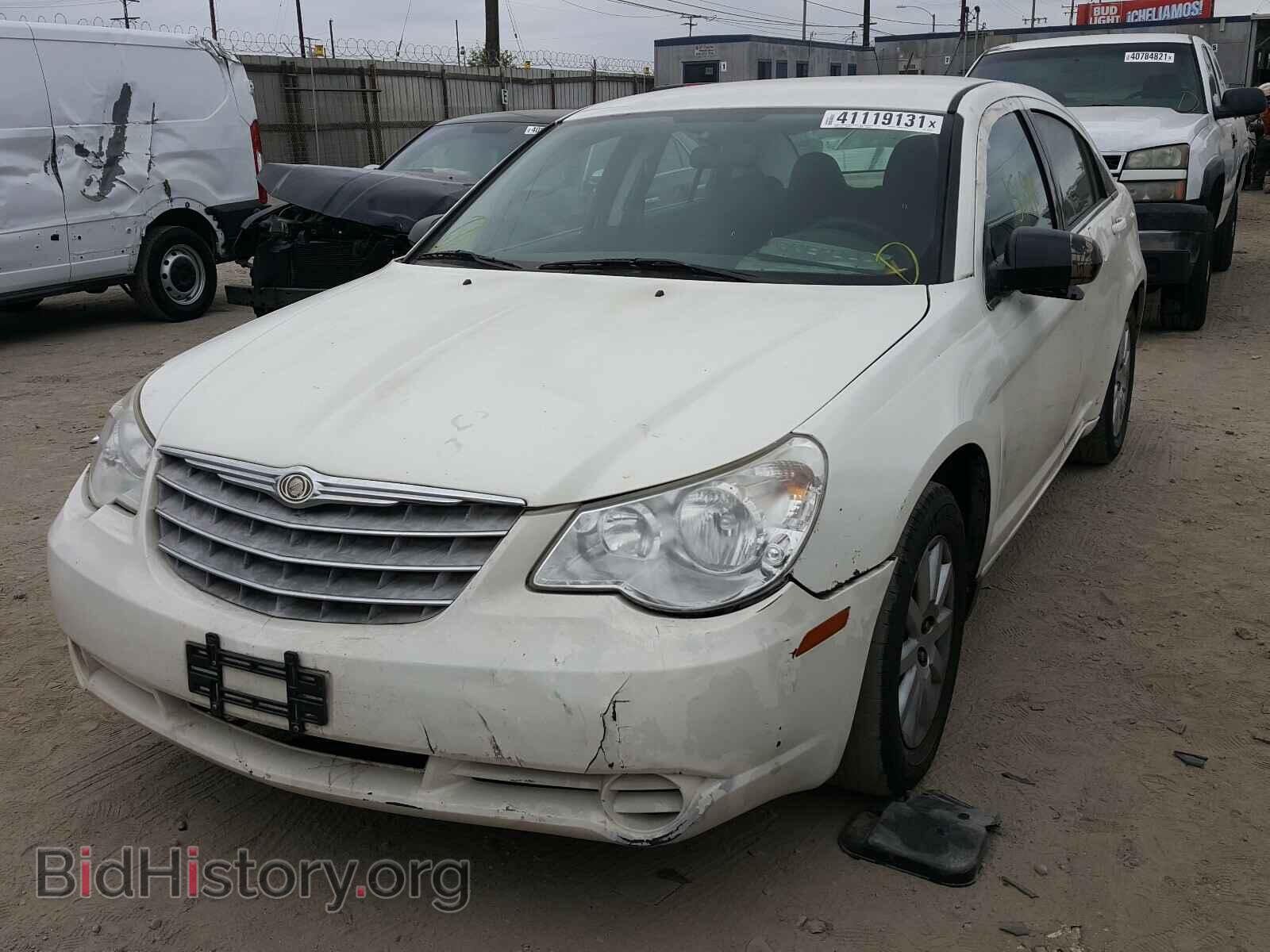 2010 CHRYSLER SEBRING - VIN: 1C3CC4FB3AN140122 - Фото 2