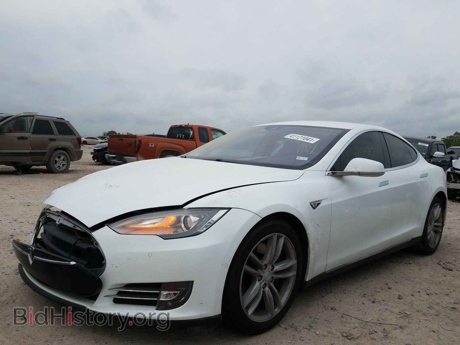 2015 TESLA MODEL S - VIN: 5YJSA1E22FF114016 - Фото 2