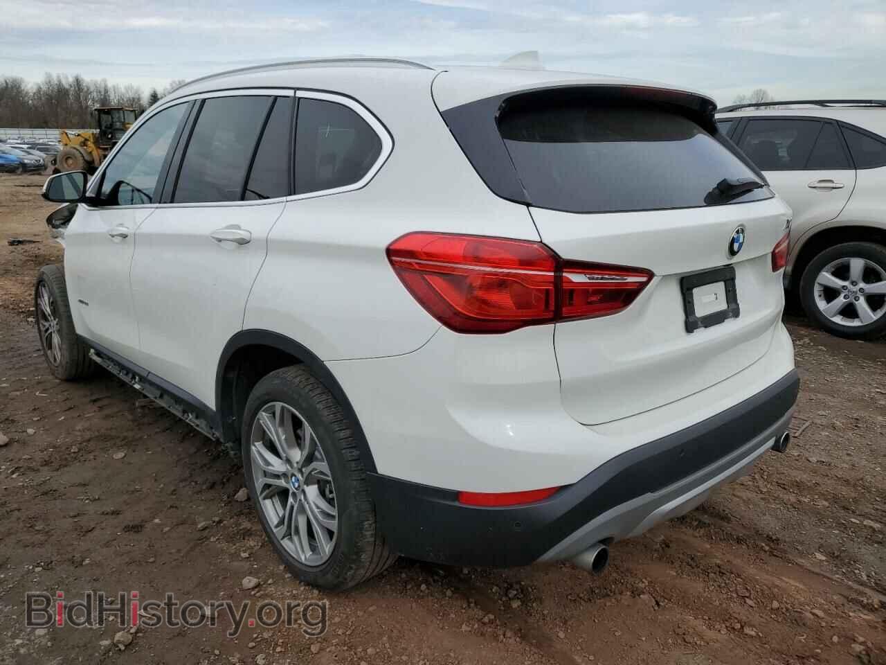2016 BMW X1 - VIN: WBXHT3C36GP884211 - Фото 2