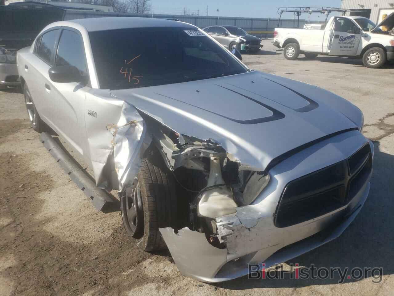 Photo 2C3CDXAT4DH677058 - DODGE CHARGER 2013