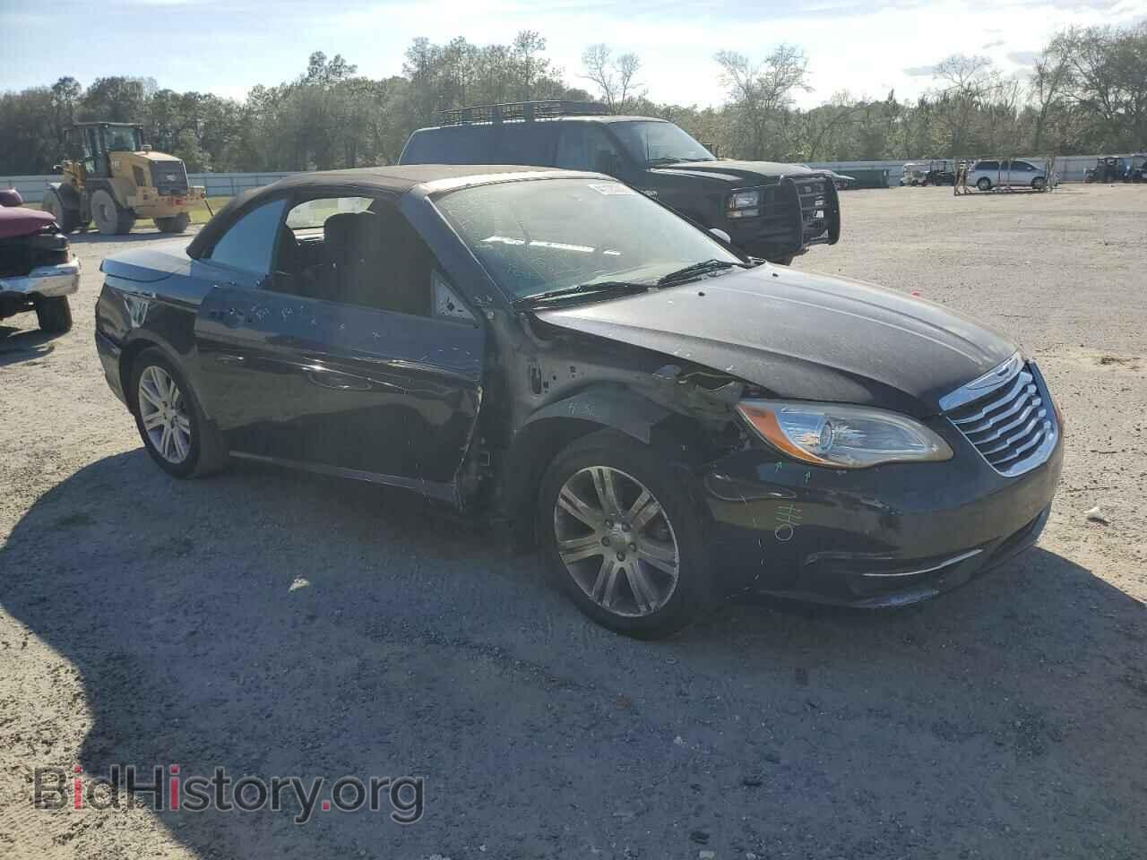 2011 CHRYSLER 200 - VIN: 1C3BC2EG2BN581772 - Фото 4