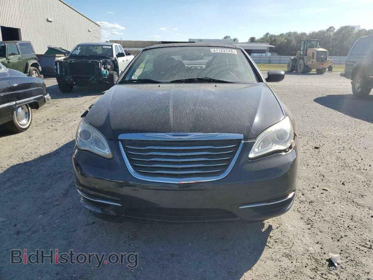 2011 CHRYSLER 200 - VIN: 1C3BC2EG2BN581772 - Фото 5