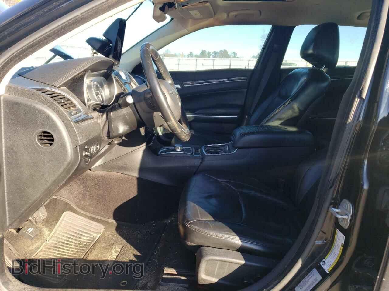2016 CHRYSLER 300 - VIN: 2C3CCAAG8GH343901 - Фото 7
