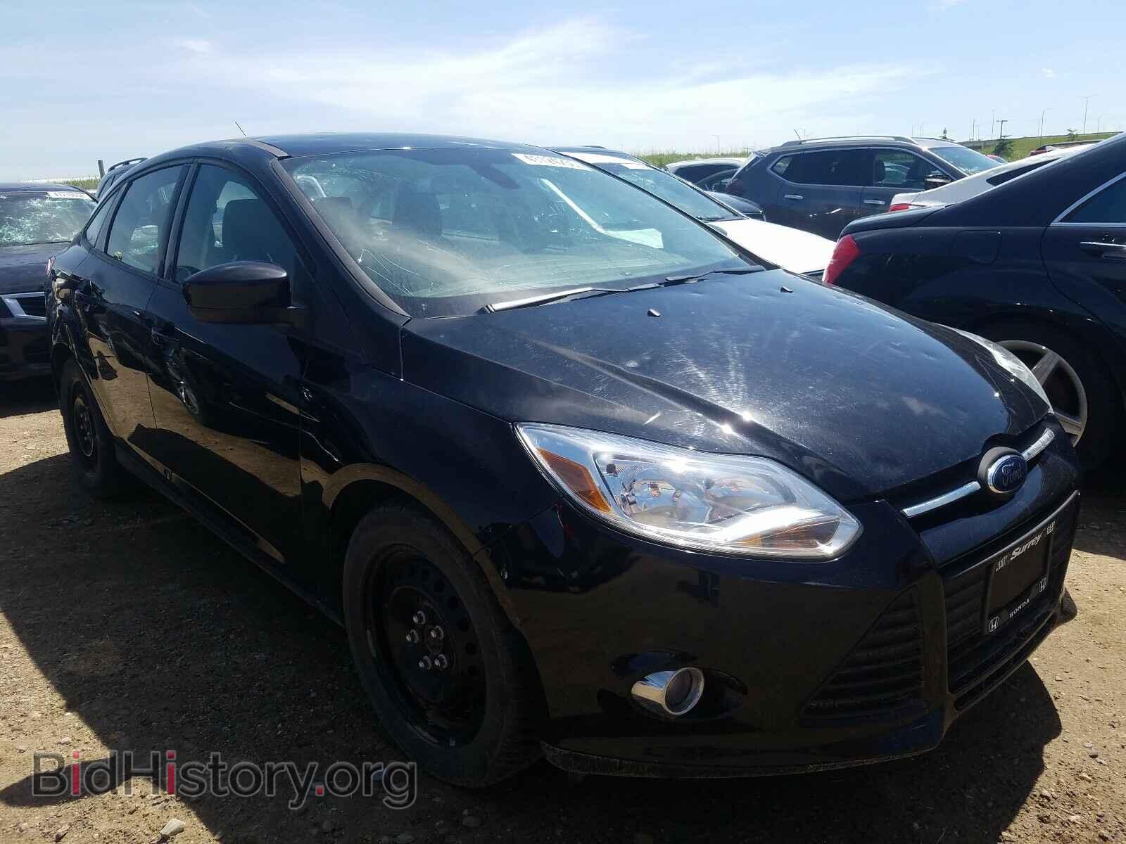 Photo 1FAHP3F28CL268912 - FORD FOCUS 2012