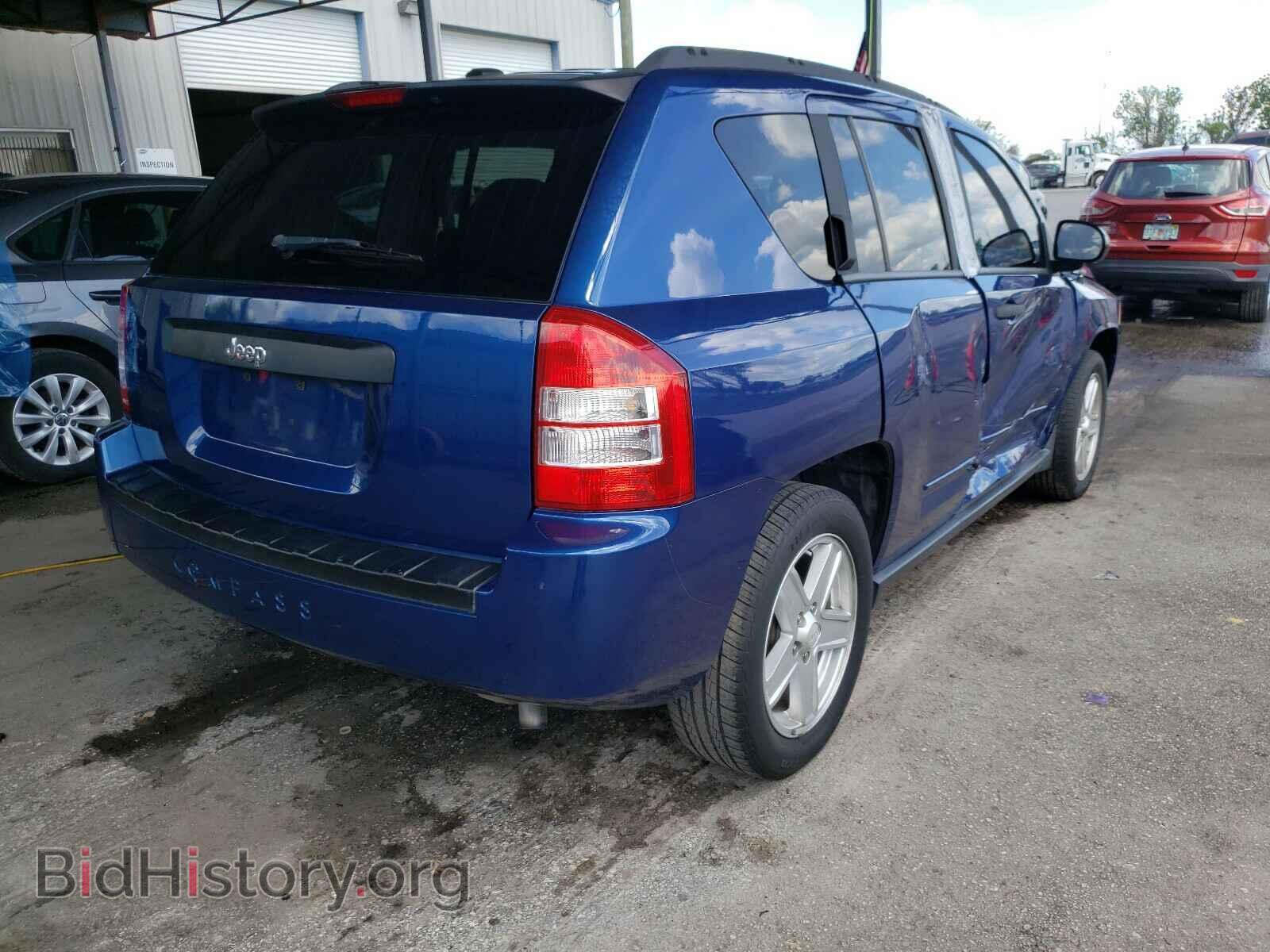 2009 JEEP COMPASS - VIN: 1J4FT47A09D124874 - Photo 4