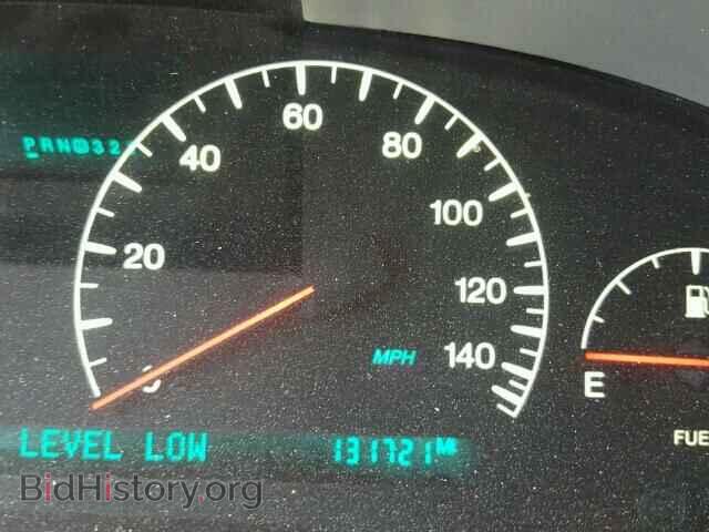 2000 CADILLAC DEVILLE - VIN: 1G6KF5791YU223504 - Photo 8