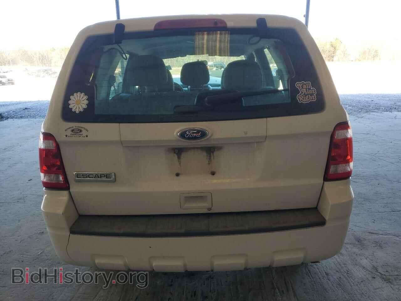 2011 FORD ESCAPE - VIN: 1FMCU0C71BKC21636 - Фото 6