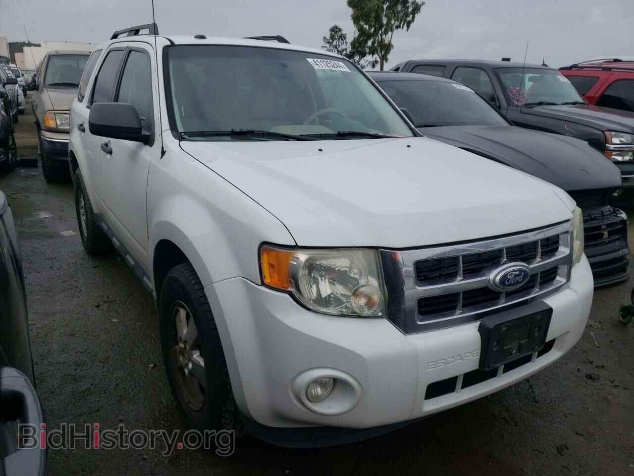2010 FORD ESCAPE - VIN: 1FMCU0D73AKD02215 - Фото 4