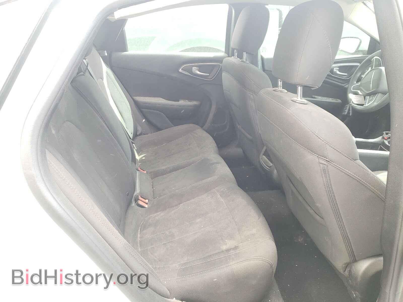 2015 CHRYSLER 200 - VIN: 1C3CCCAB7FN693364 - Photo 6