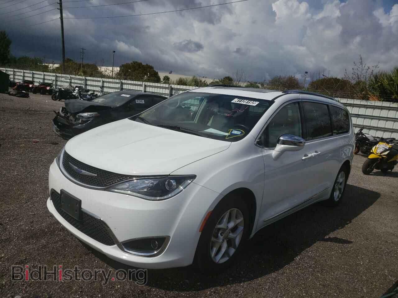 2020 CHRYSLER PACIFICA - VIN: 2C4RC1GG3LR156180 - Photo 2