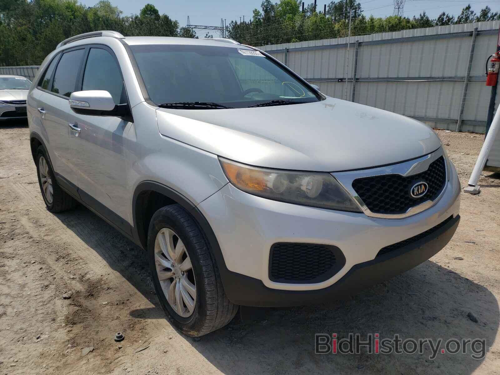 Photo 5XYKTDA27BG045585 - KIA SORENTO 2011