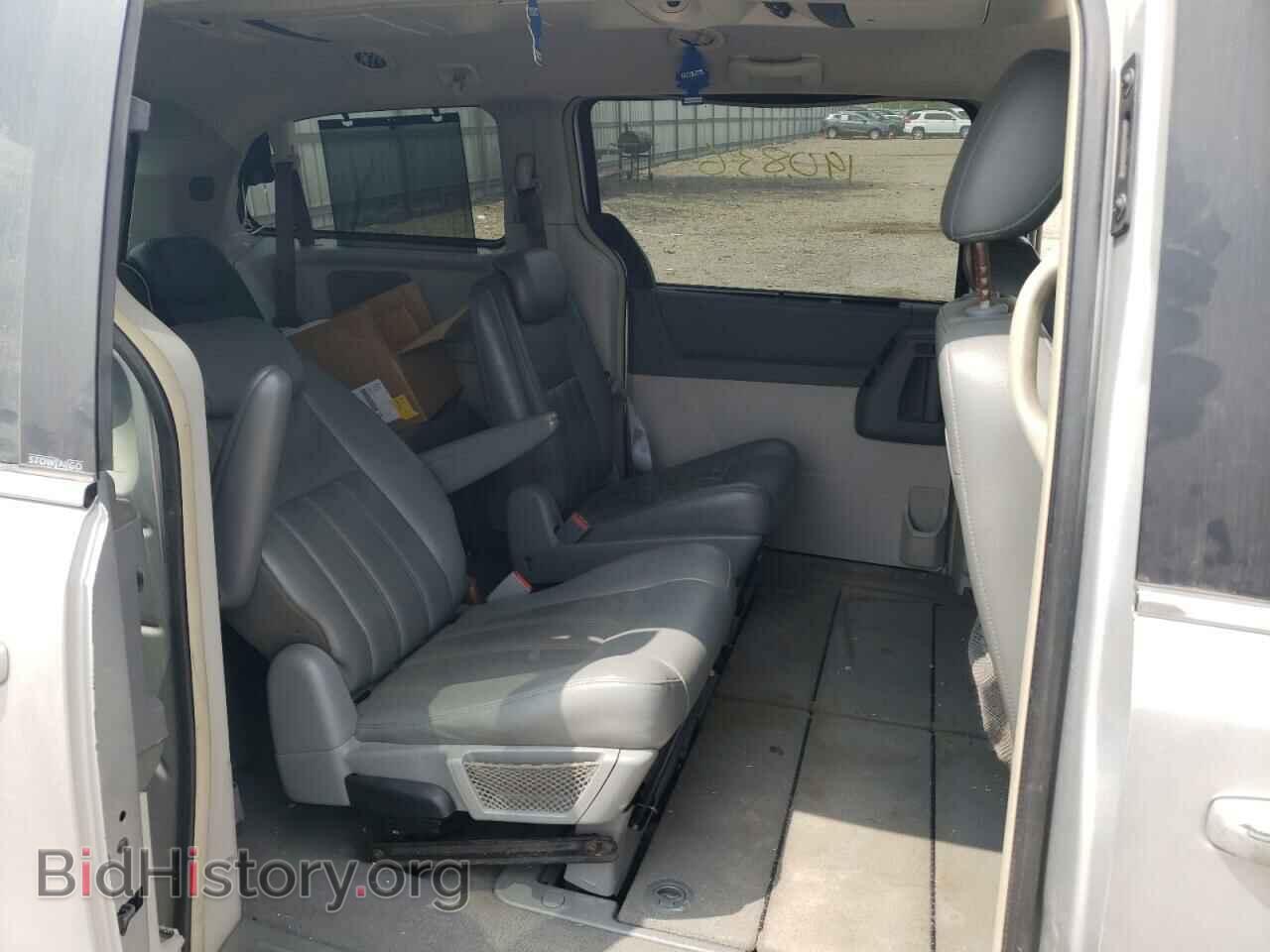 2010 CHRYSLER MINIVAN - VIN: 2A4RR5D13AR133950 - Фото 6