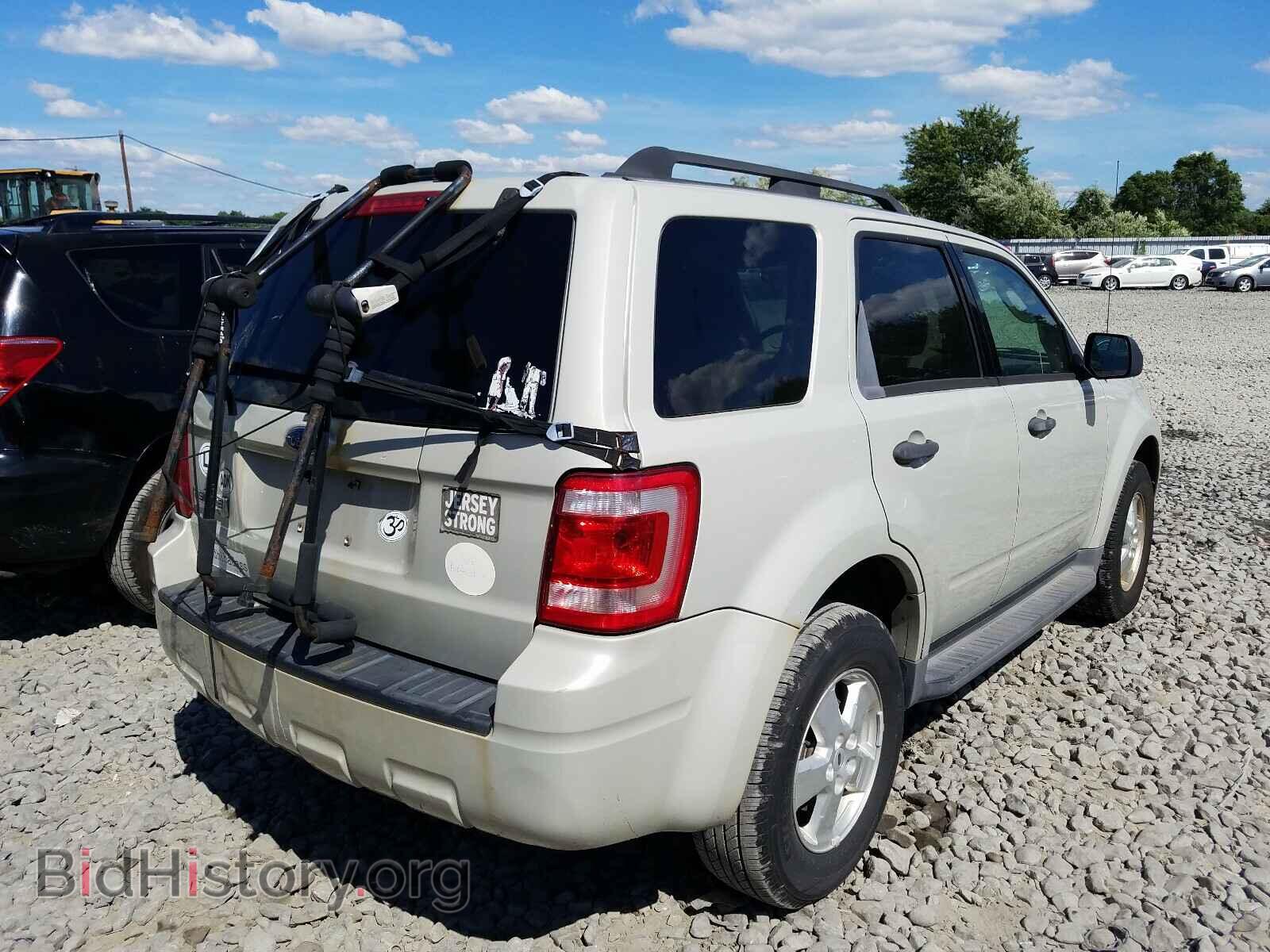 2009 FORD ESCAPE - VIN: 1FMCU03799KB00251 - Фото 4