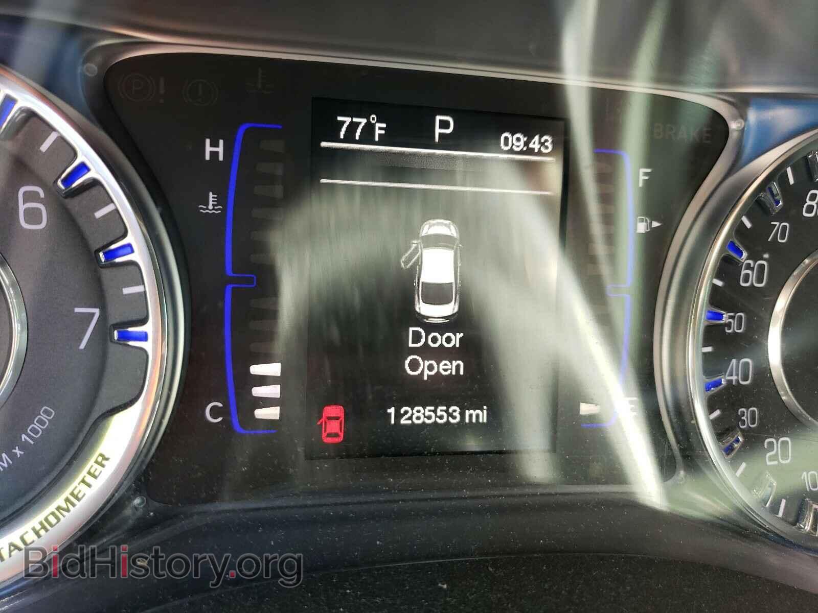 2015 CHRYSLER 200 - VIN: 1C3CCCAB4FN724103 - Фото 8