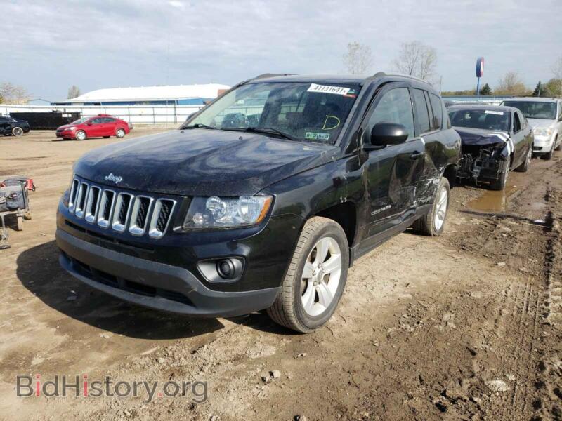 2014 Jeep COMPASS (VIN 1C4NJDBB0ED706619) — photo 2 of 10