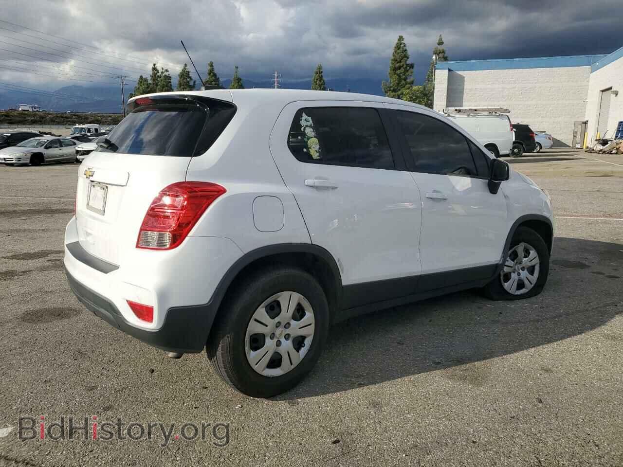 2019 CHEVROLET TRAX - VIN: 3GNCJKSB3KL122577 - Фото 3