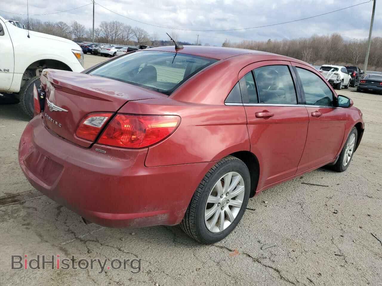 2010 CHRYSLER SEBRING - VIN: 1C3CC5FBXAN212522 - Фото 3
