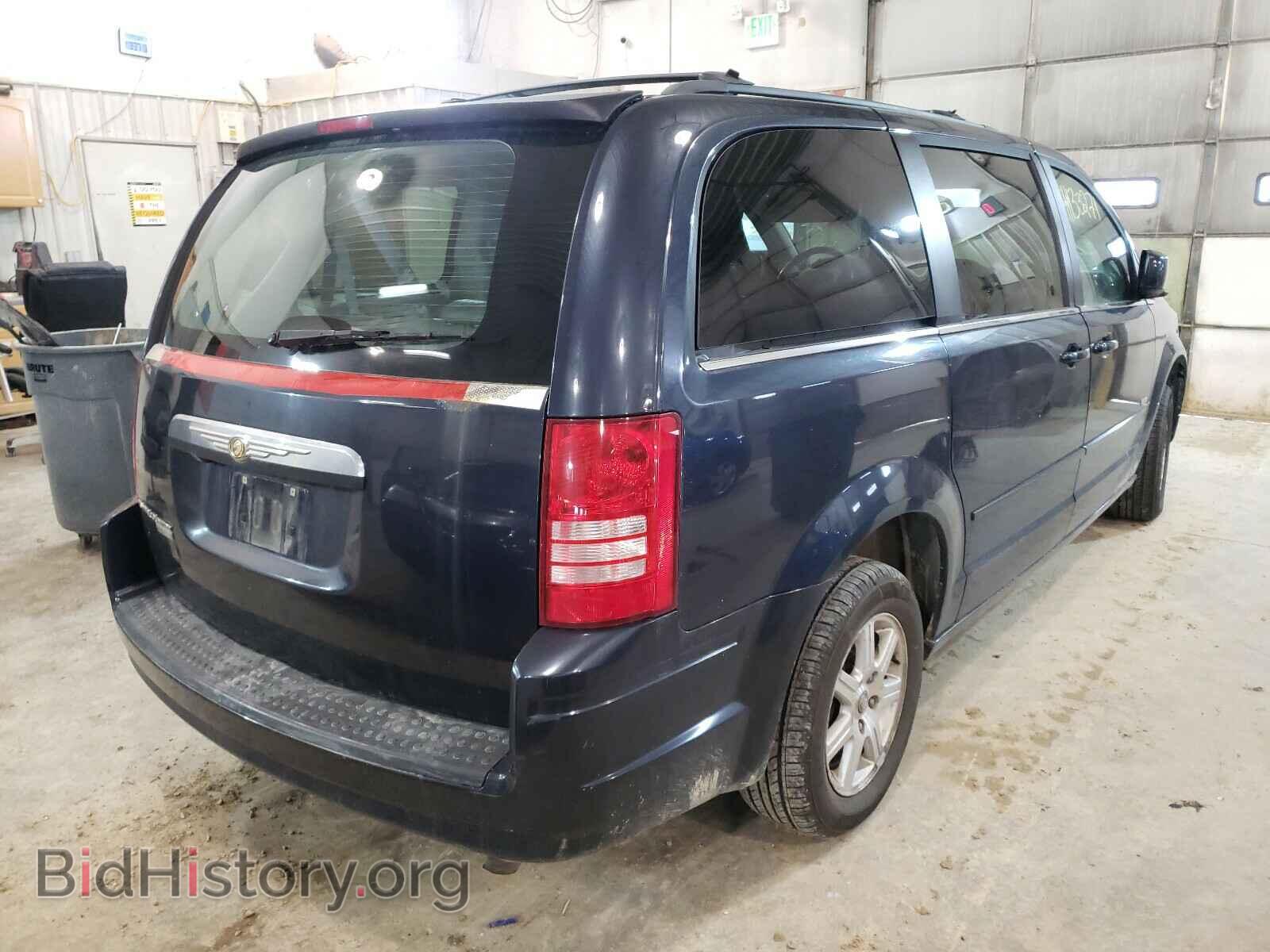 2008 CHRYSLER MINIVAN - VIN: 2A8HR54PX8R759570 - Фото 4