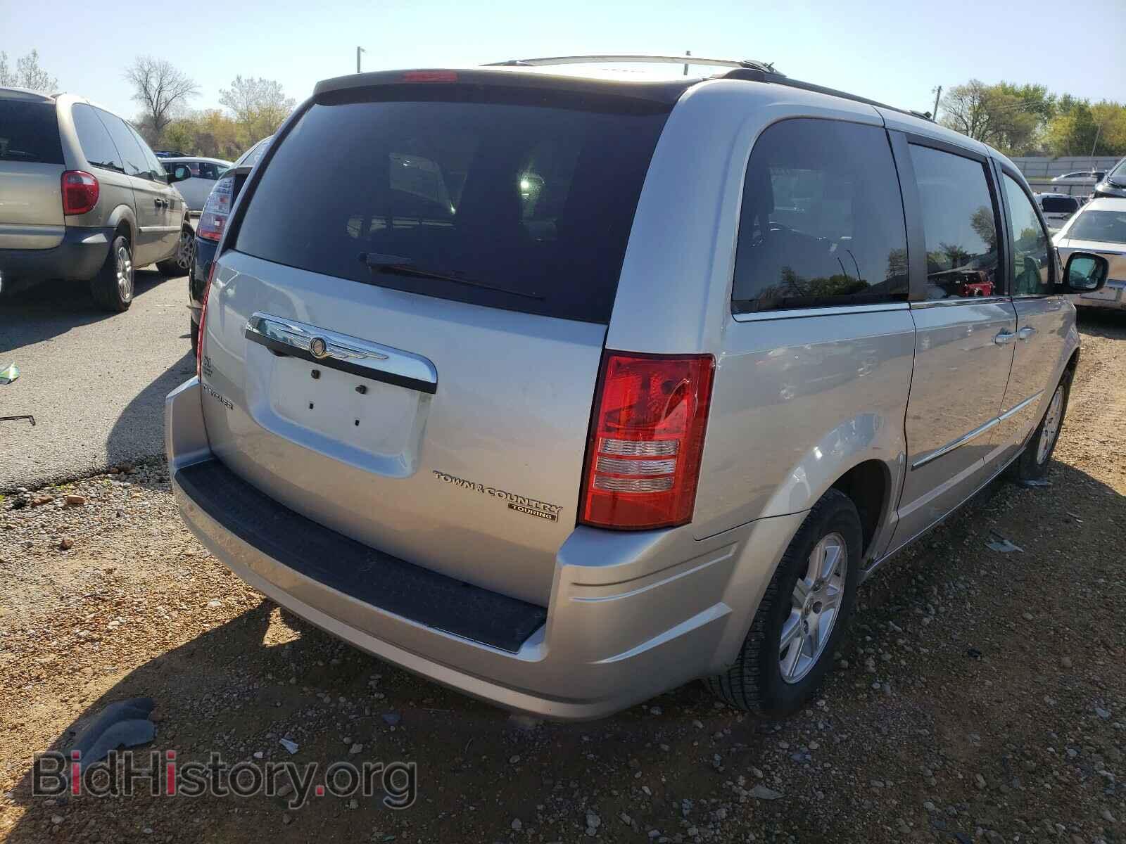 2010 CHRYSLER MINIVAN - VIN: 2A4RR8D17AR330413 - Фото 4