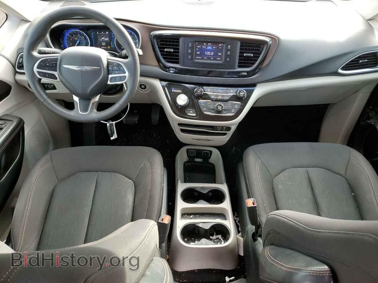 2017 CHRYSLER PACIFICA - VIN: 2C4RC1DG5HR747803 - Photo 8
