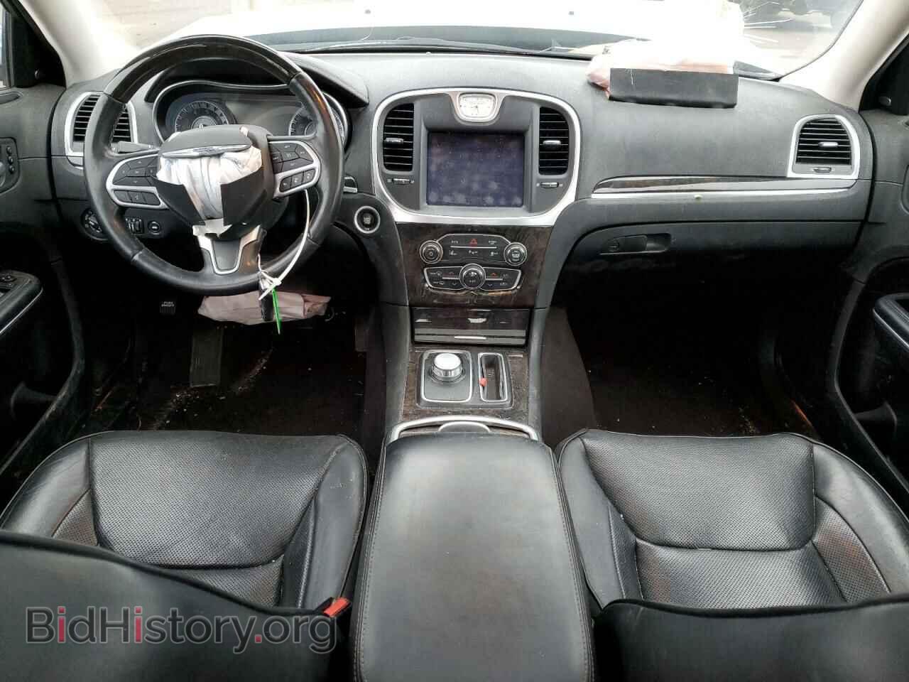 2018 CHRYSLER 300 - VIN: 2C3CCAKG8JH302321 - Фото 8