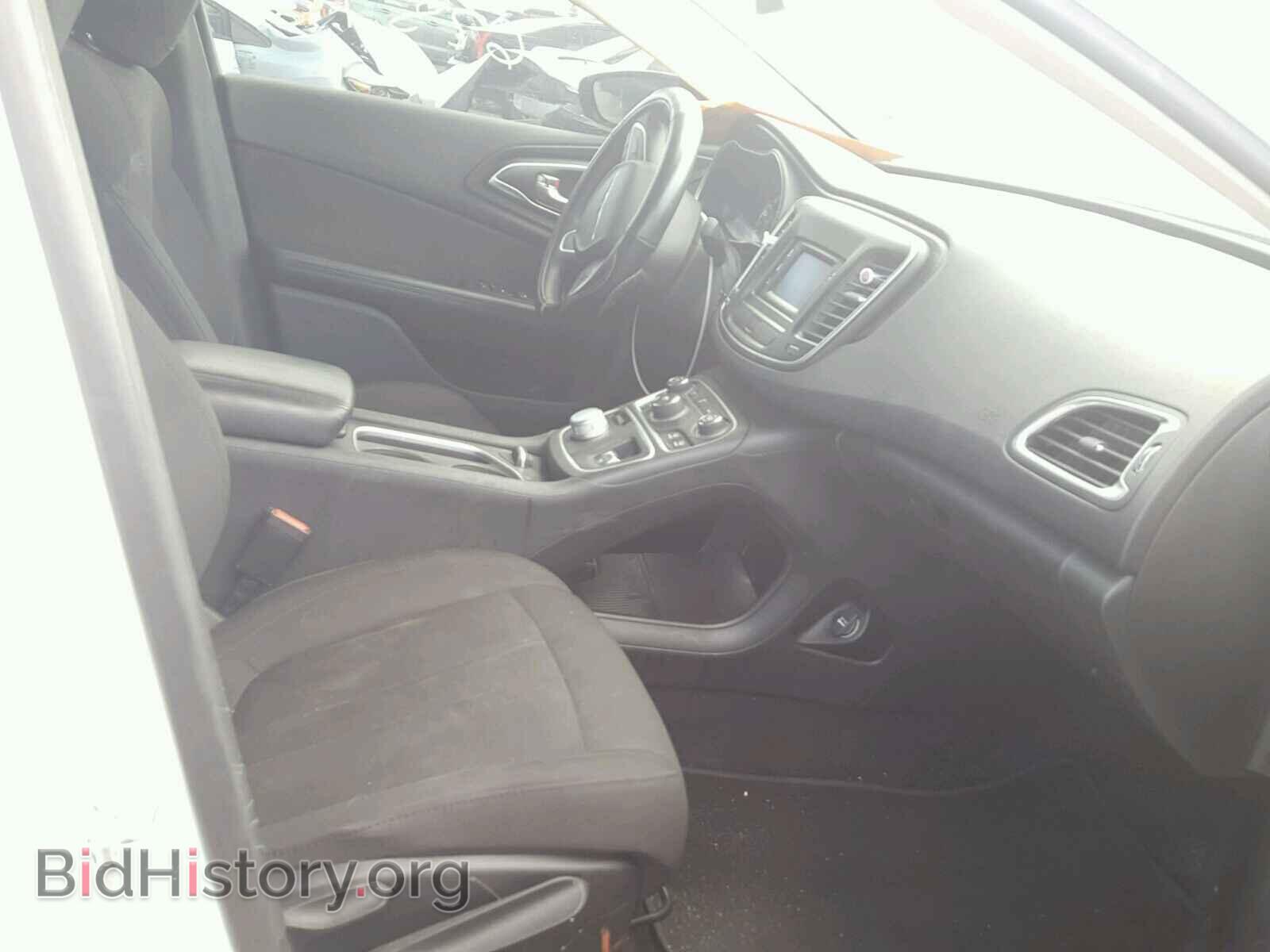 2015 CHRYSLER 200 - VIN: 1C3CCCAB5FN589925 - Photo 5