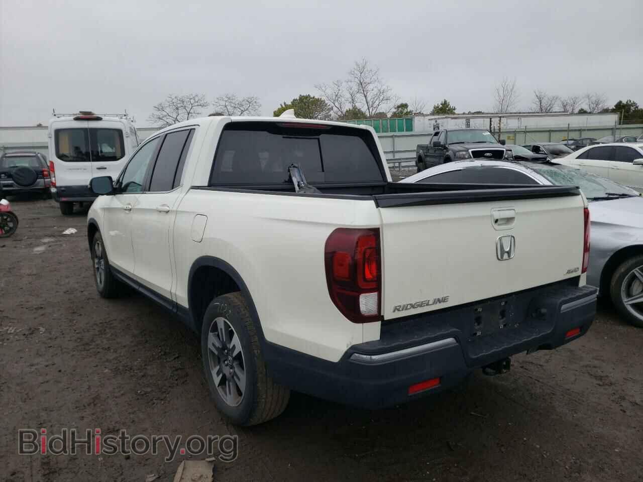 2019 HONDA RIDGELINE - VIN: 5FPYK3F59KB010166 - Фото 3
