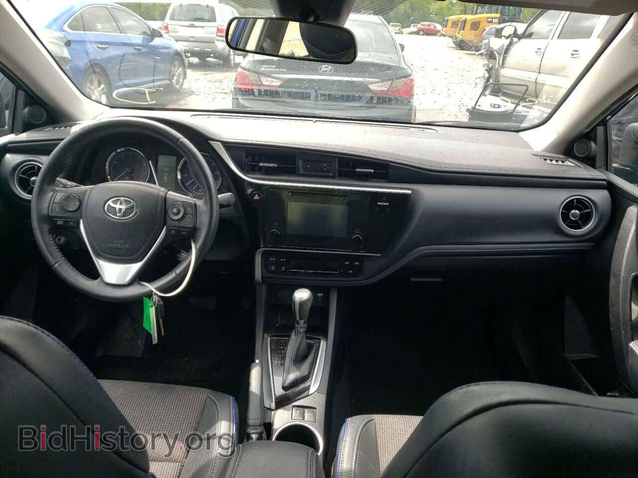 2017 TOYOTA COROLLA - VIN: 2T1BURHE7HC863803 - Фото 9