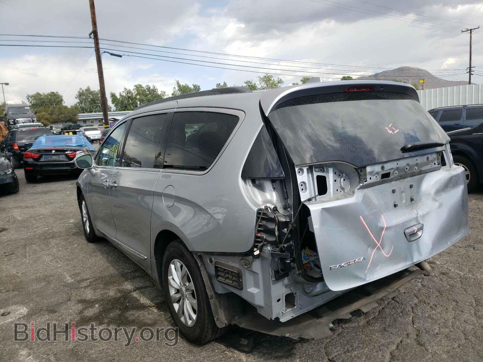 2017 CHRYSLER PACIFICA - VIN: 2C4RC1BG8HR517594 - Photo 3
