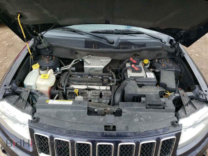2011 Jeep COMPASS (VIN 1J4NT1FA6BD165687) — фото 7 из 10