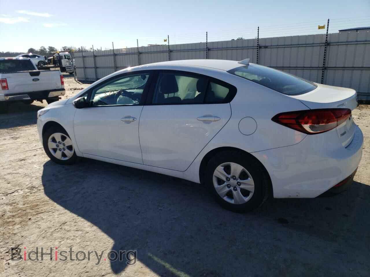 2017 KIA FORTE - VIN: 3KPFK4A76HE131749 - Фото 2
