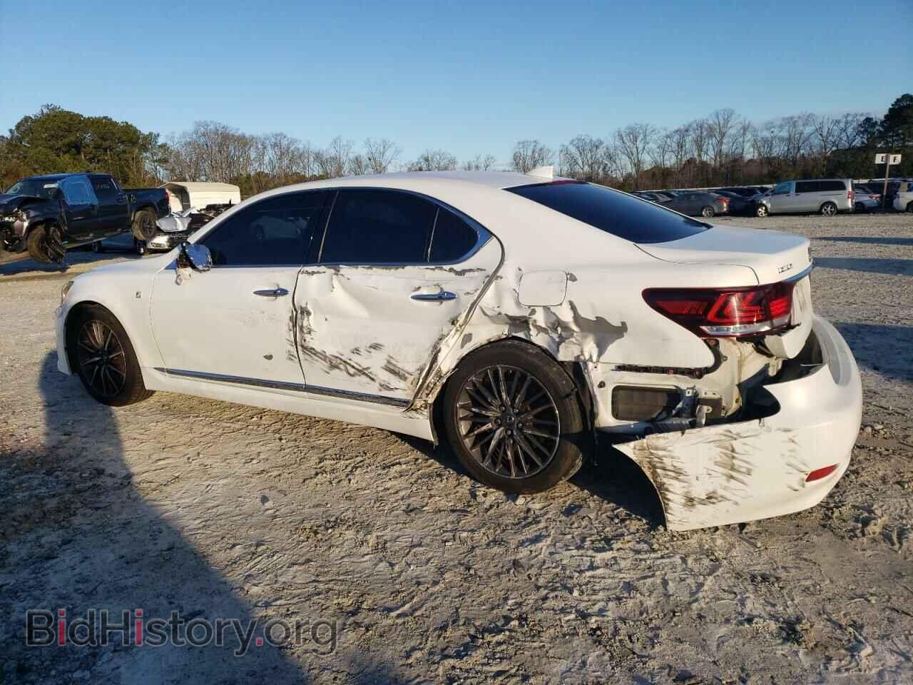 2014 LEXUS LS460 - VIN: JTHBL5EF4E5127448 - Photo 2
