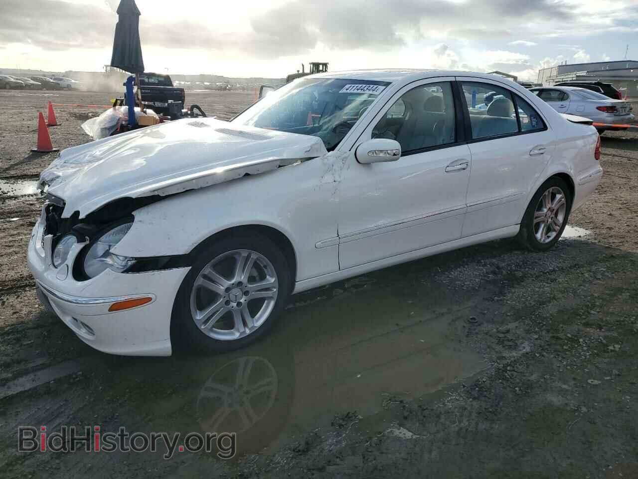 Фотография WDBUF56J46A945984 - MERCEDES-BENZ E-CLASS 2006