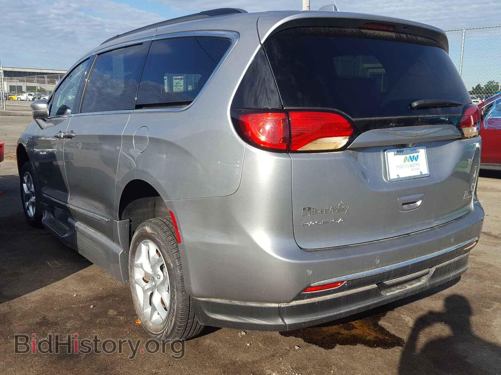 2017 CHRYSLER PACIFICA - VIN: 2C4RC1BG6HR785138 - Фото 3