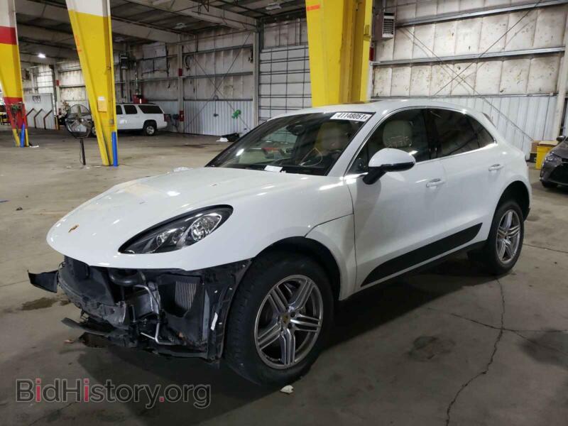 2017 Porsche MACAN (VIN WP1AB2A52HLB12716) — фото 2 из 10