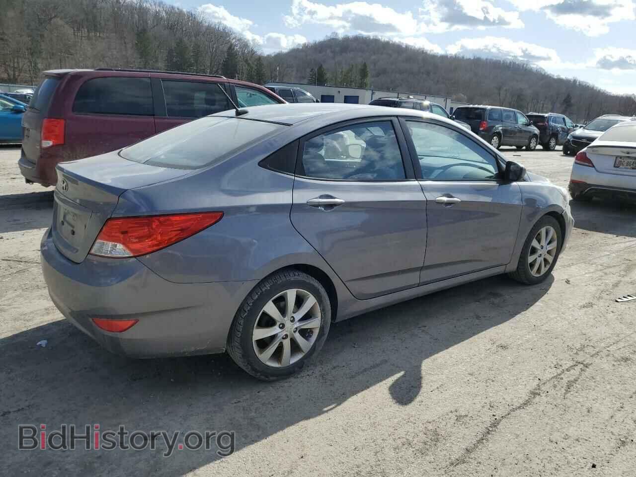 2013 HYUNDAI ACCENT - VIN: KMHCU4AE3DU581684 - Фото 3
