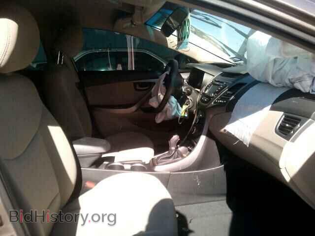 2016 HYUNDAI ELANTRA - VIN: 5NPDH4AE1GH656734 - Фото 5